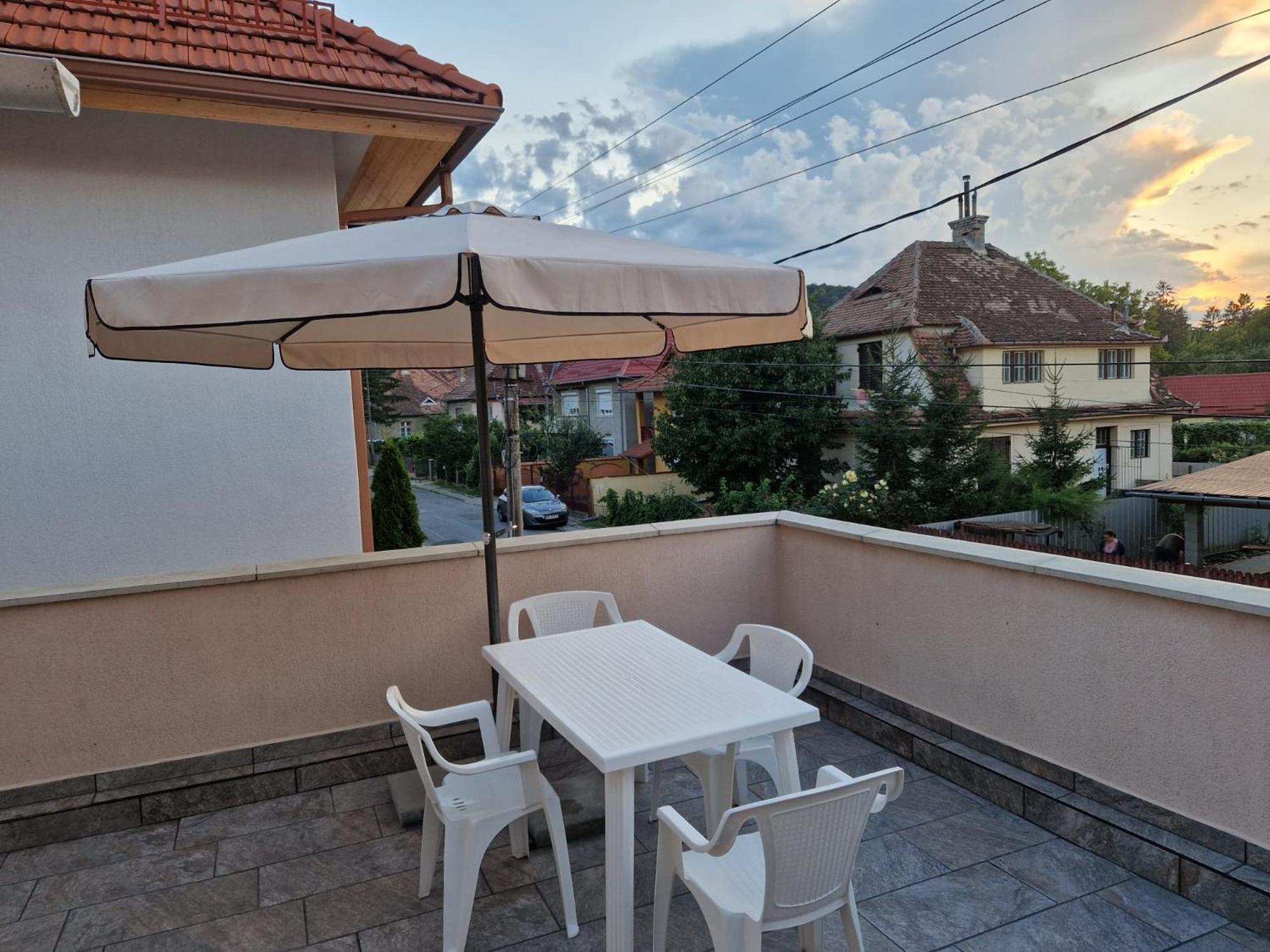 Home Studio Sighişoara Buitenkant foto
